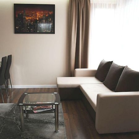 Apartament Wilga Park Cracóvia Exterior foto