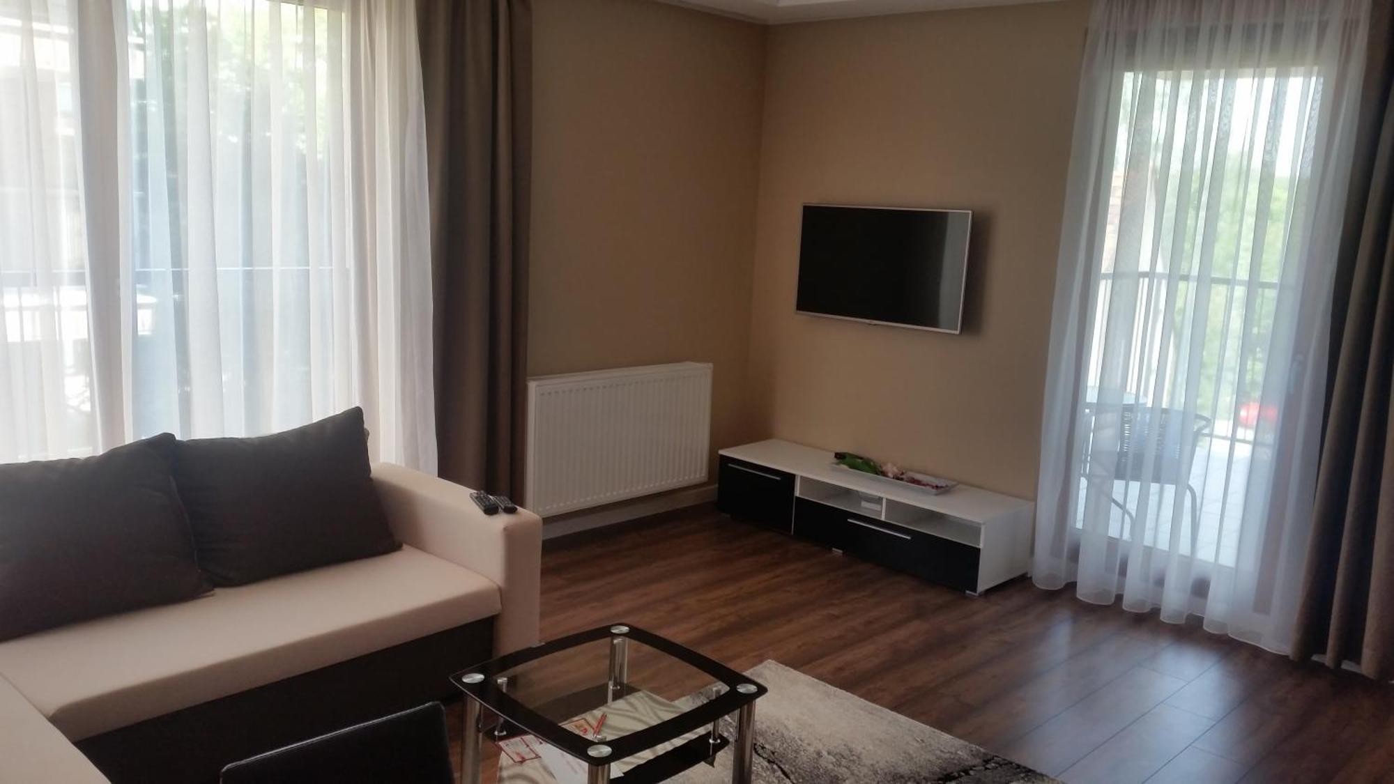 Apartament Wilga Park Cracóvia Exterior foto